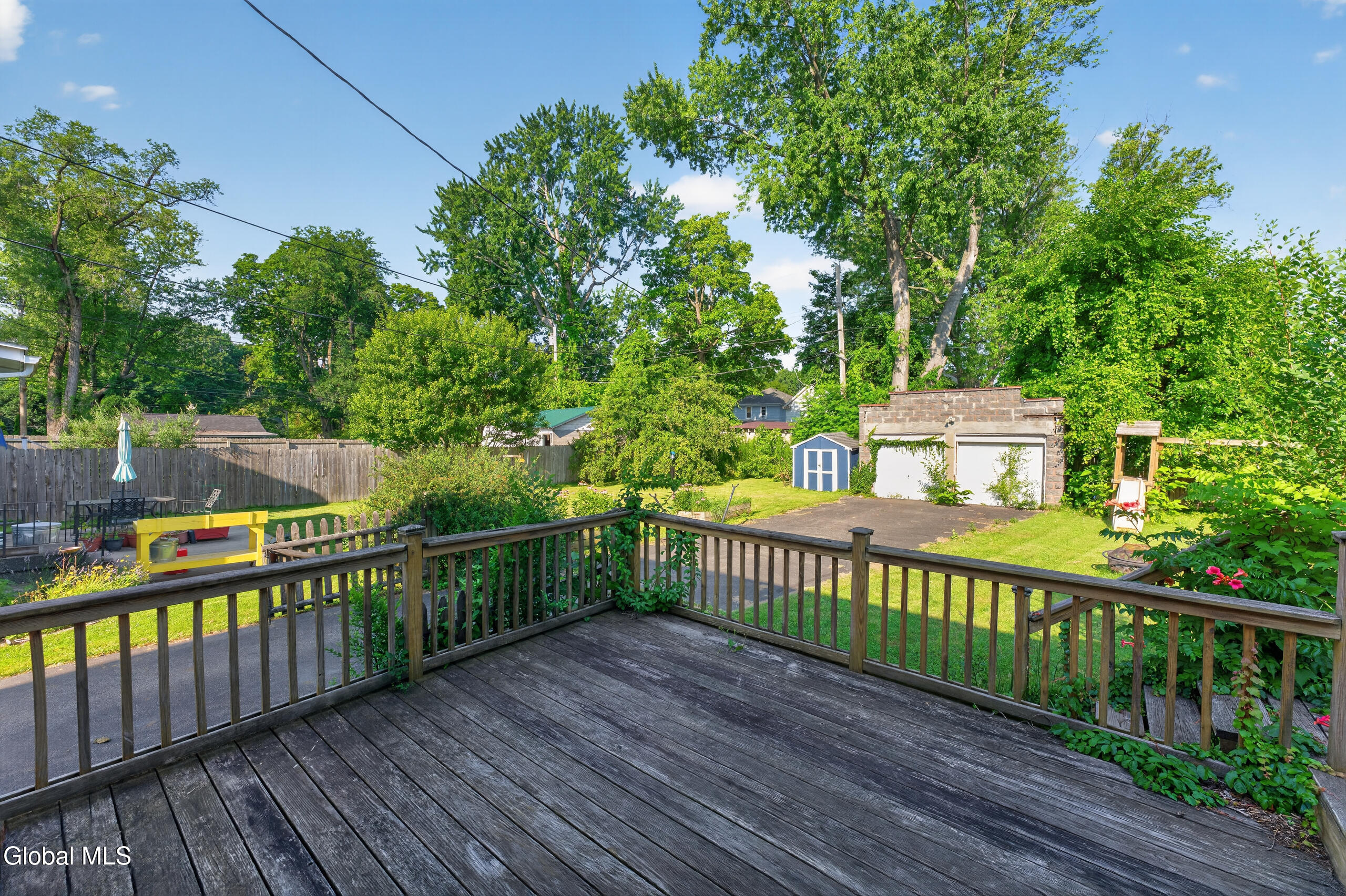 27 Ramsey Place Albany NY 12208