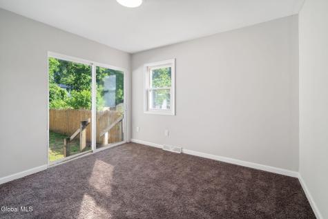 420 Chiswell Road Schenectady NY 12304