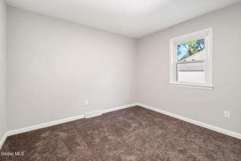 420 Chiswell Road Schenectady NY 12304