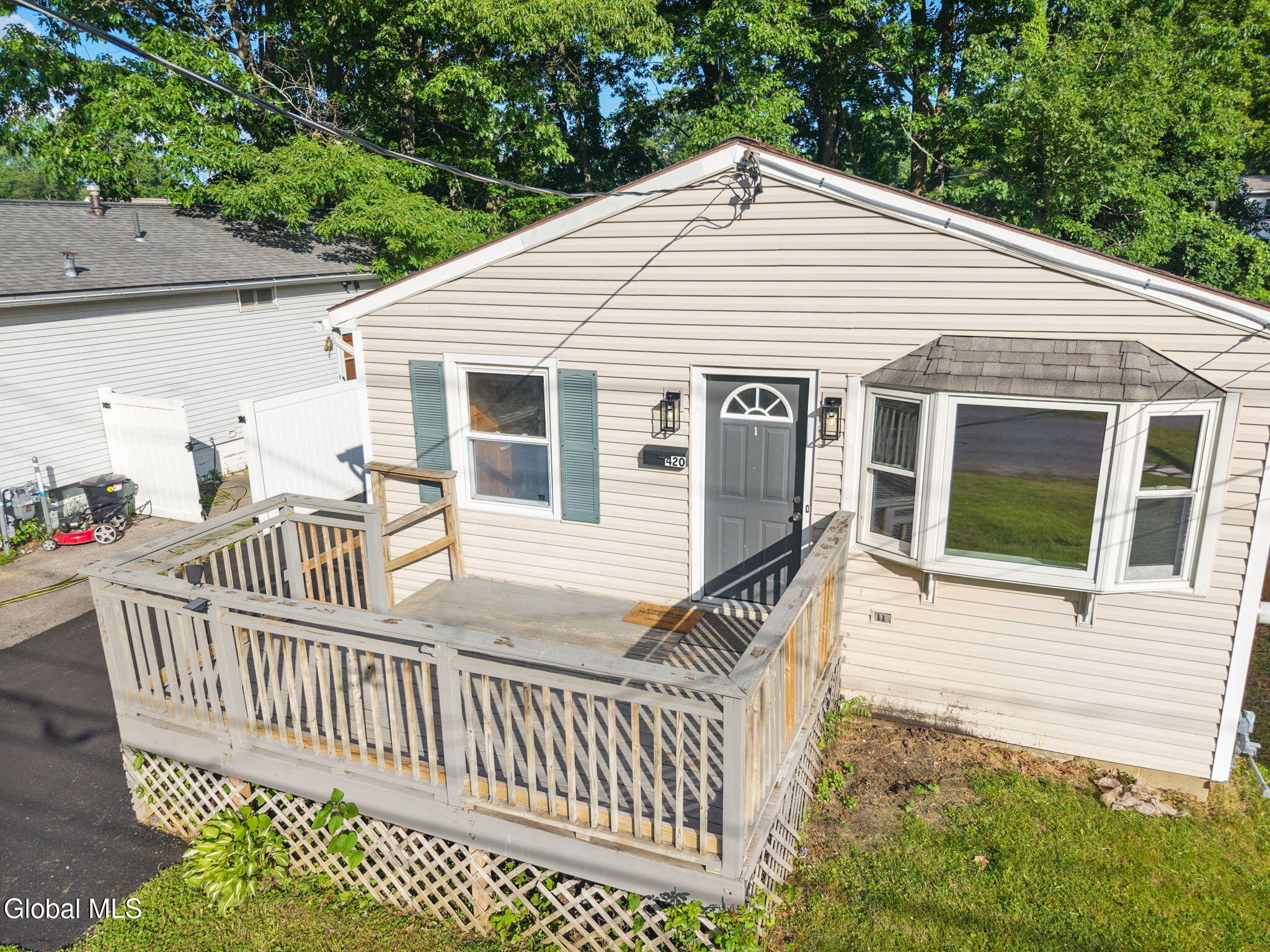420 Chiswell Road Schenectady NY 12304