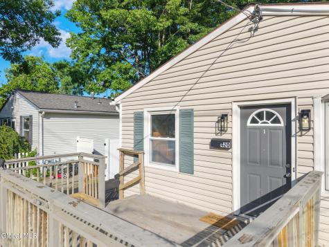 420 Chiswell Road Schenectady NY 12304