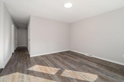 420 Chiswell Road Schenectady NY 12304