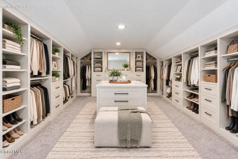 1620 Van Antwerp Road Niskayuna NY 12309