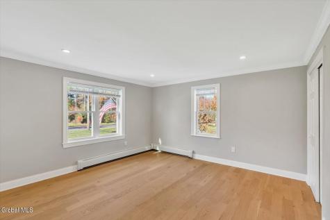 1620 Van Antwerp Road Niskayuna NY 12309