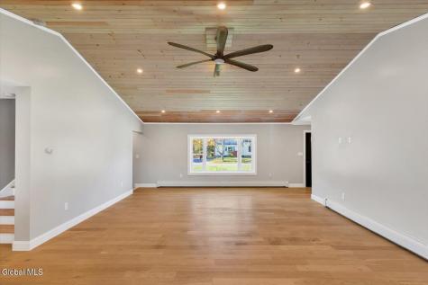 1620 Van Antwerp Road Niskayuna NY 12309