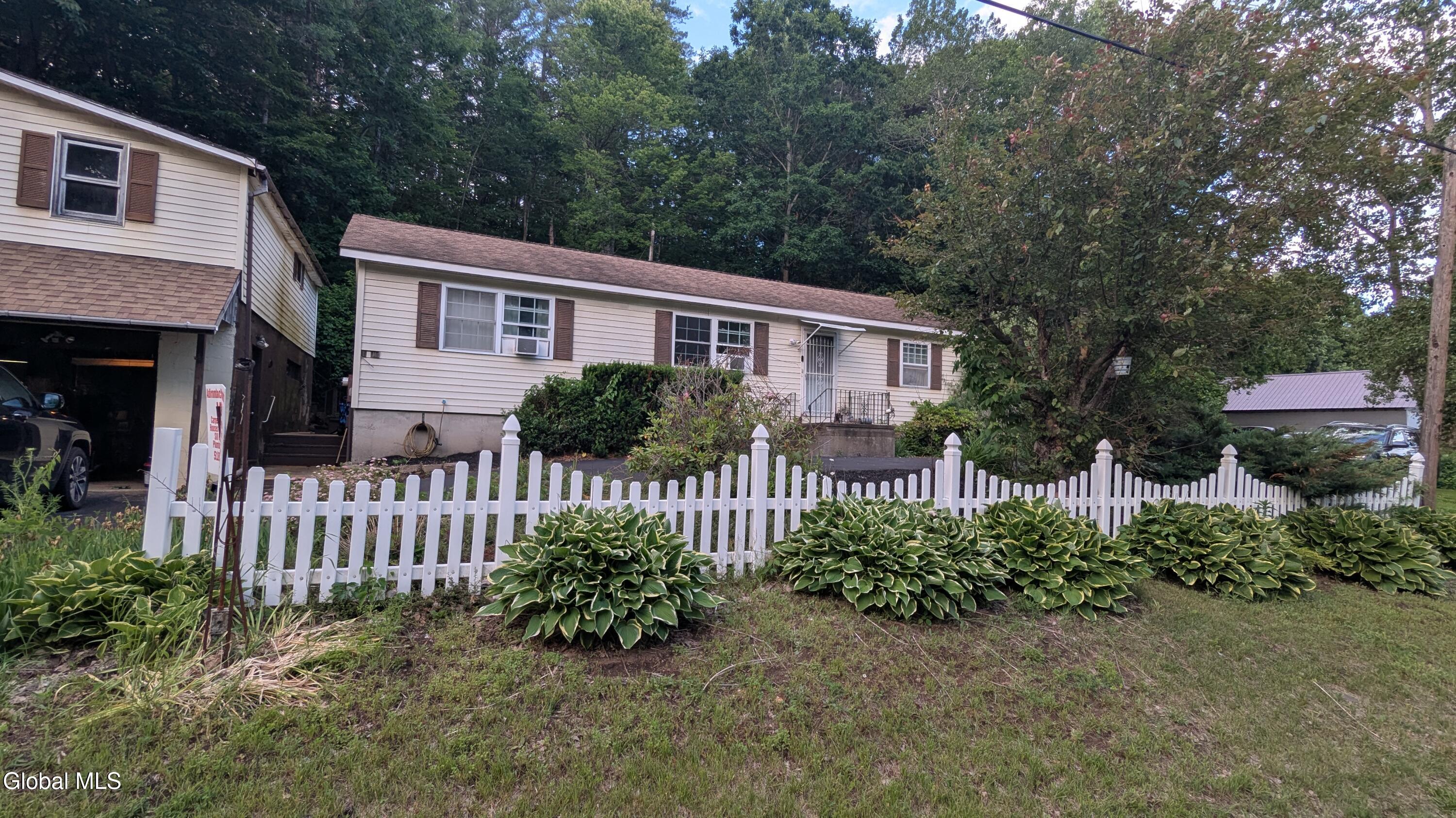 4324 State Highway 29 Johnstown NY 12095