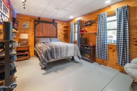 68 Cold Springs Road Troy NY 12180
