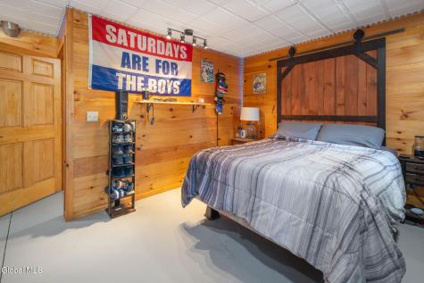 68 Cold Springs Road Troy NY 12180