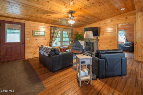 68 Cold Springs Road Troy NY 12180
