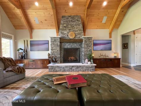 5 Edgewood Drive Clifton Park NY 12065