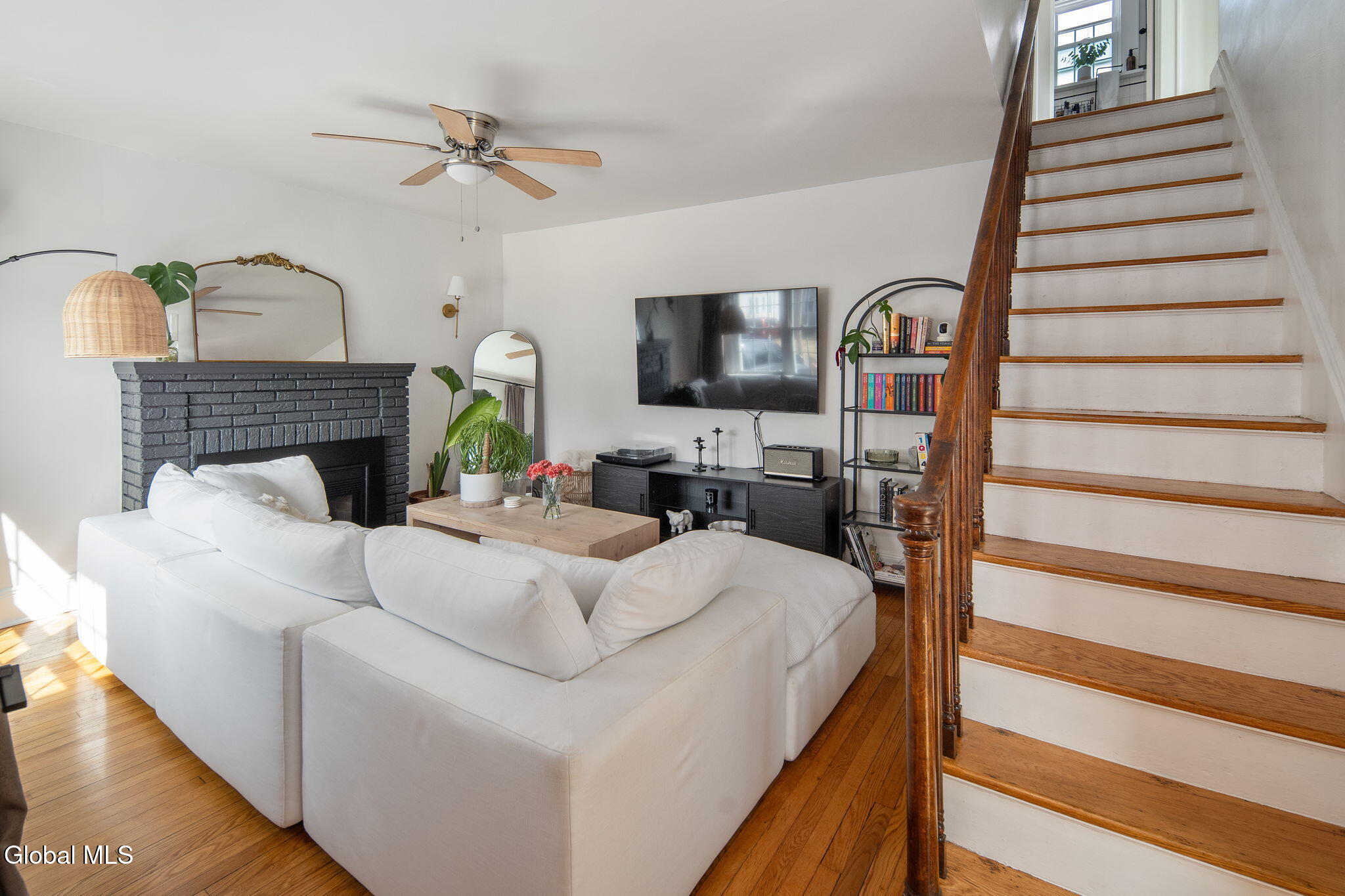 19 Fordham Court Albany NY 12209
