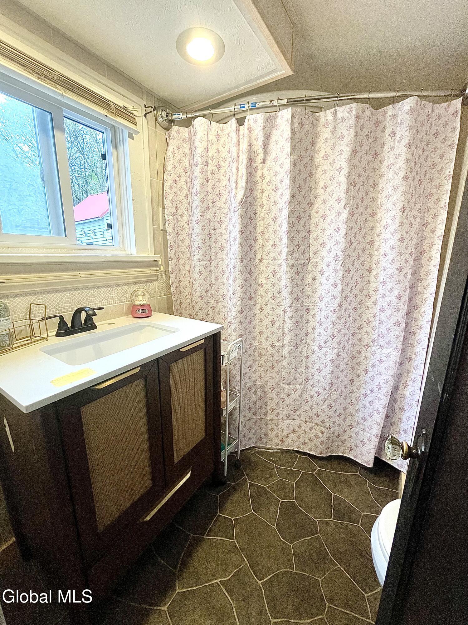 41 Barclay Street Canajoharie NY 13317