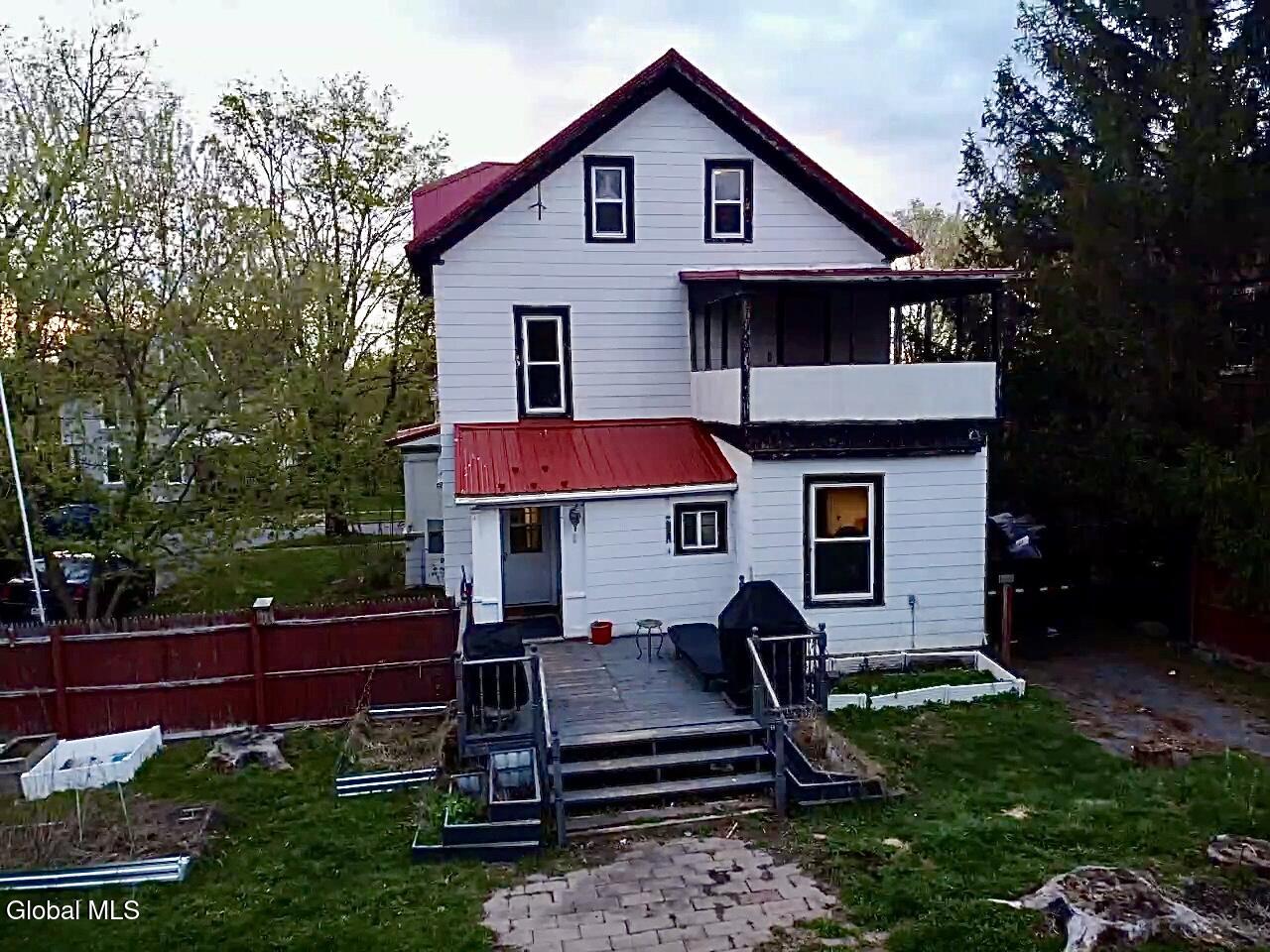 41 Barclay Street Canajoharie NY 13317