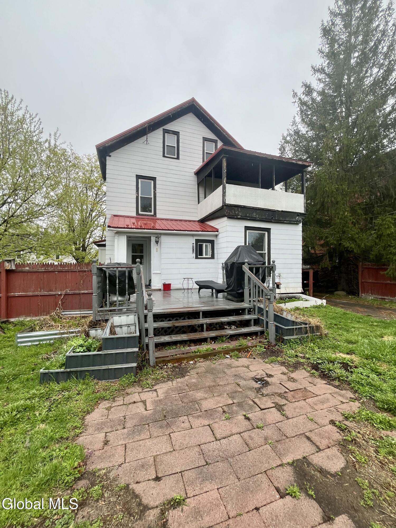 41 Barclay Street Canajoharie NY 13317