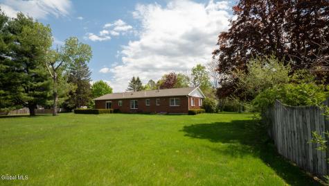 10 Cortland Drive Kinderhook NY 12106
