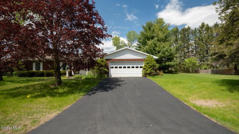 10 Cortland Drive Kinderhook NY 12106