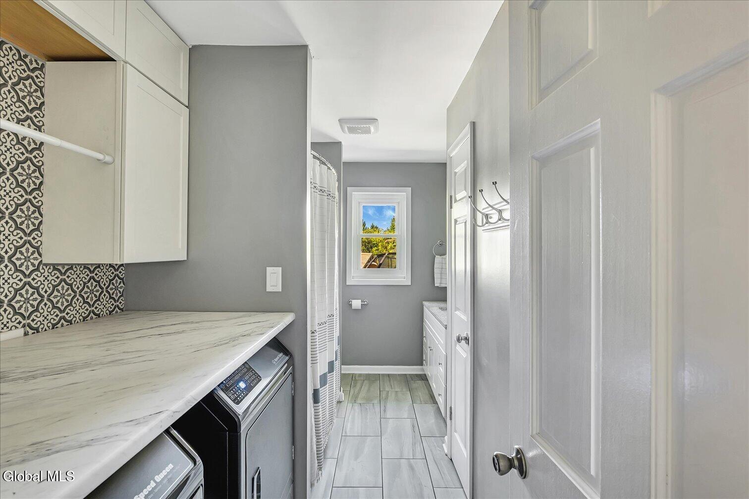 832 W Glenville Road Glenville NY 12302