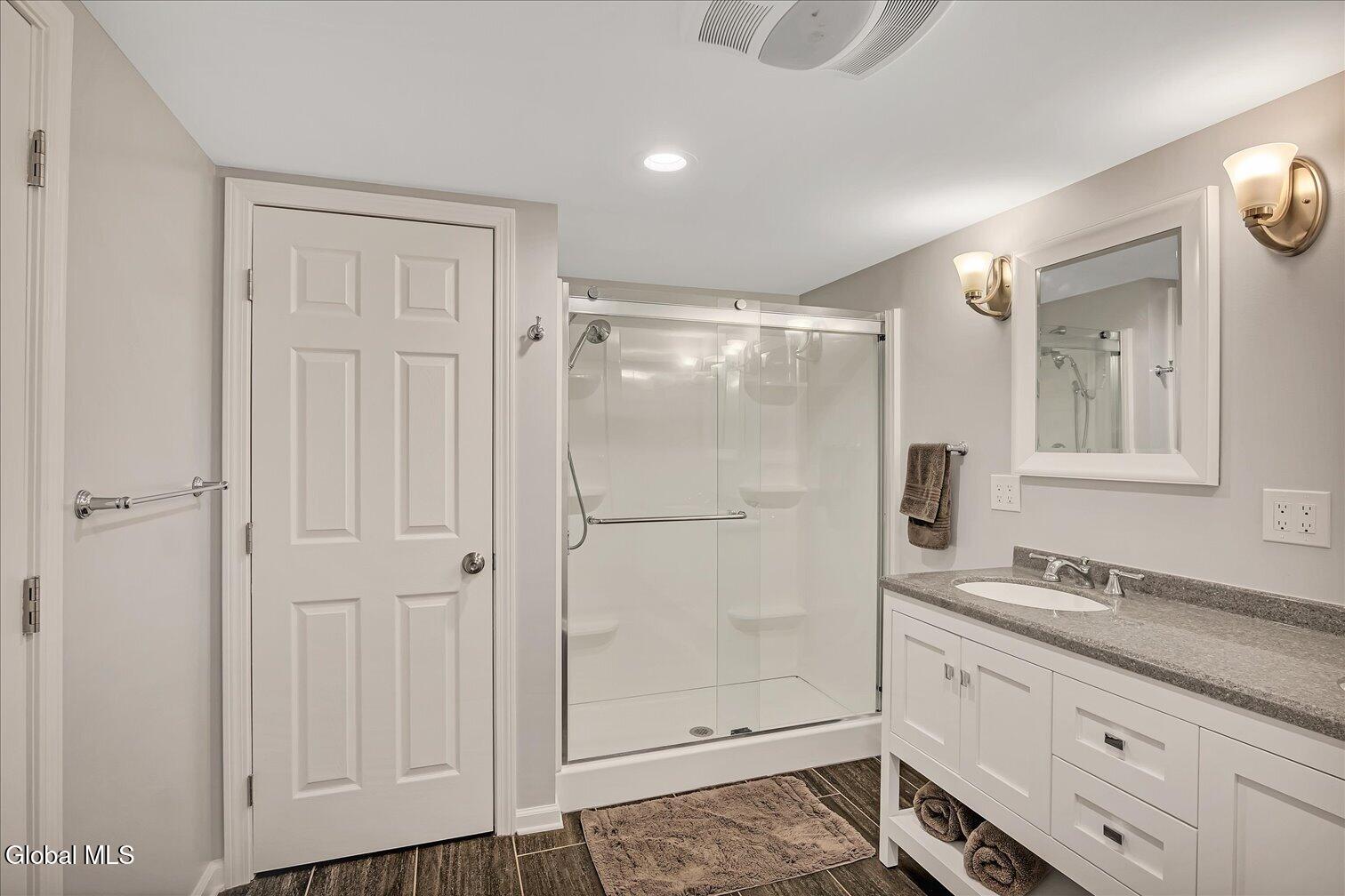 832 W Glenville Road Glenville NY 12302