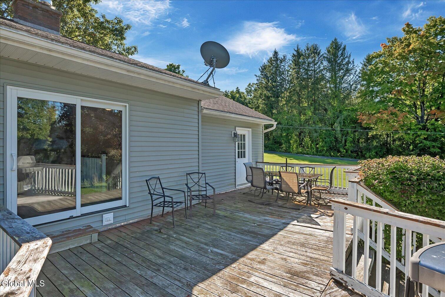 832 W Glenville Road Glenville NY 12302