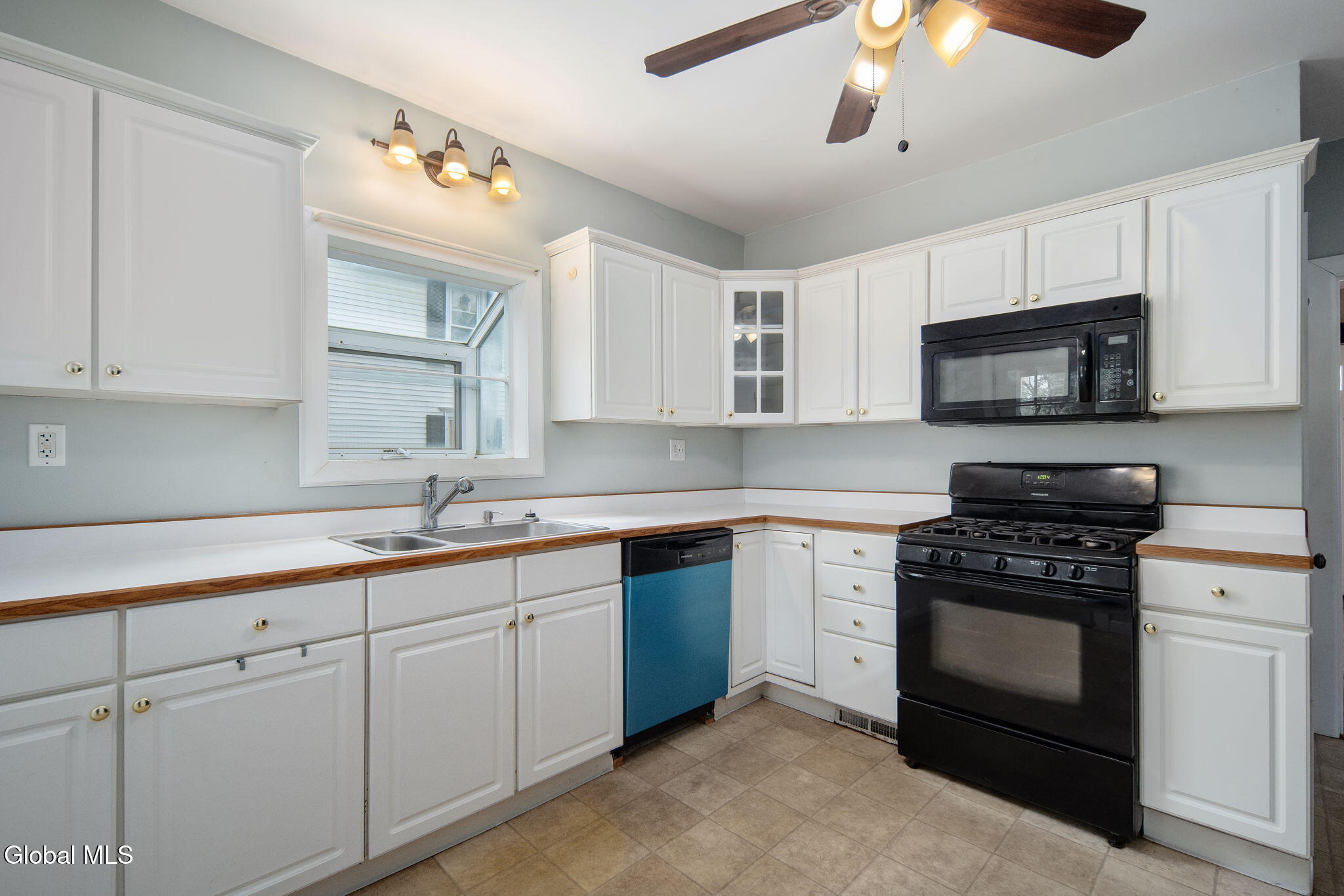 132 Lark Street Cobleskill NY 12043