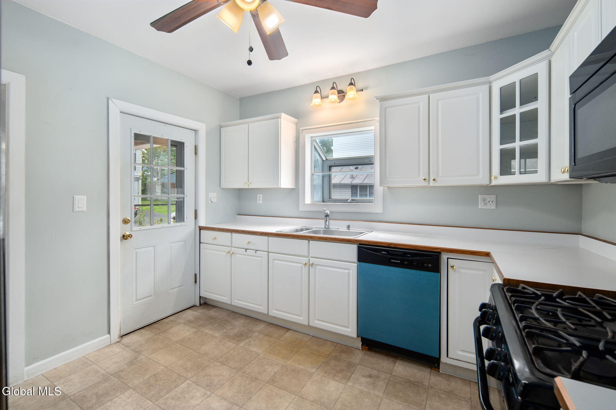 132 Lark Street Cobleskill NY 12043