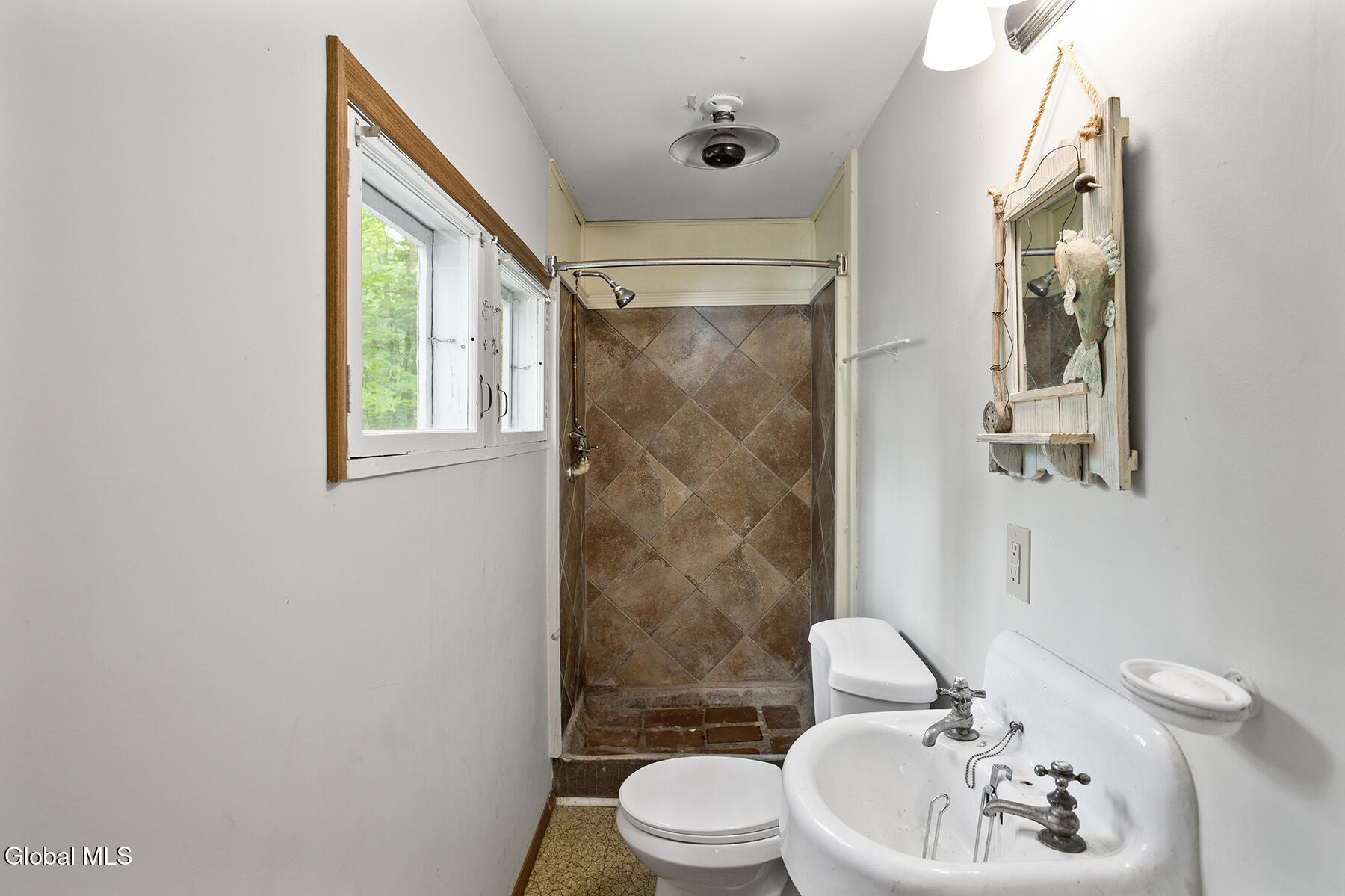 29 Jackson Road South Glens Falls NY 12803