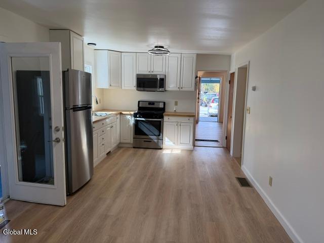 2942 U.s. 9 North Hudson NY 12855