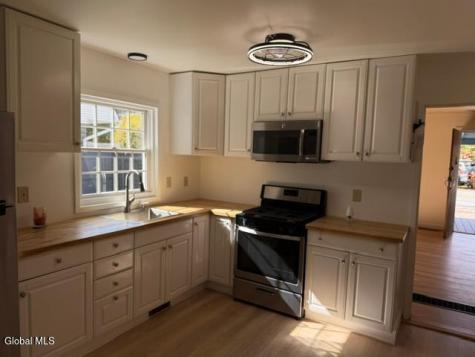 2942 U.s. 9 North Hudson NY 12855