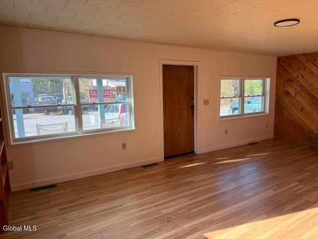 2942 U.s. 9 North Hudson NY 12855