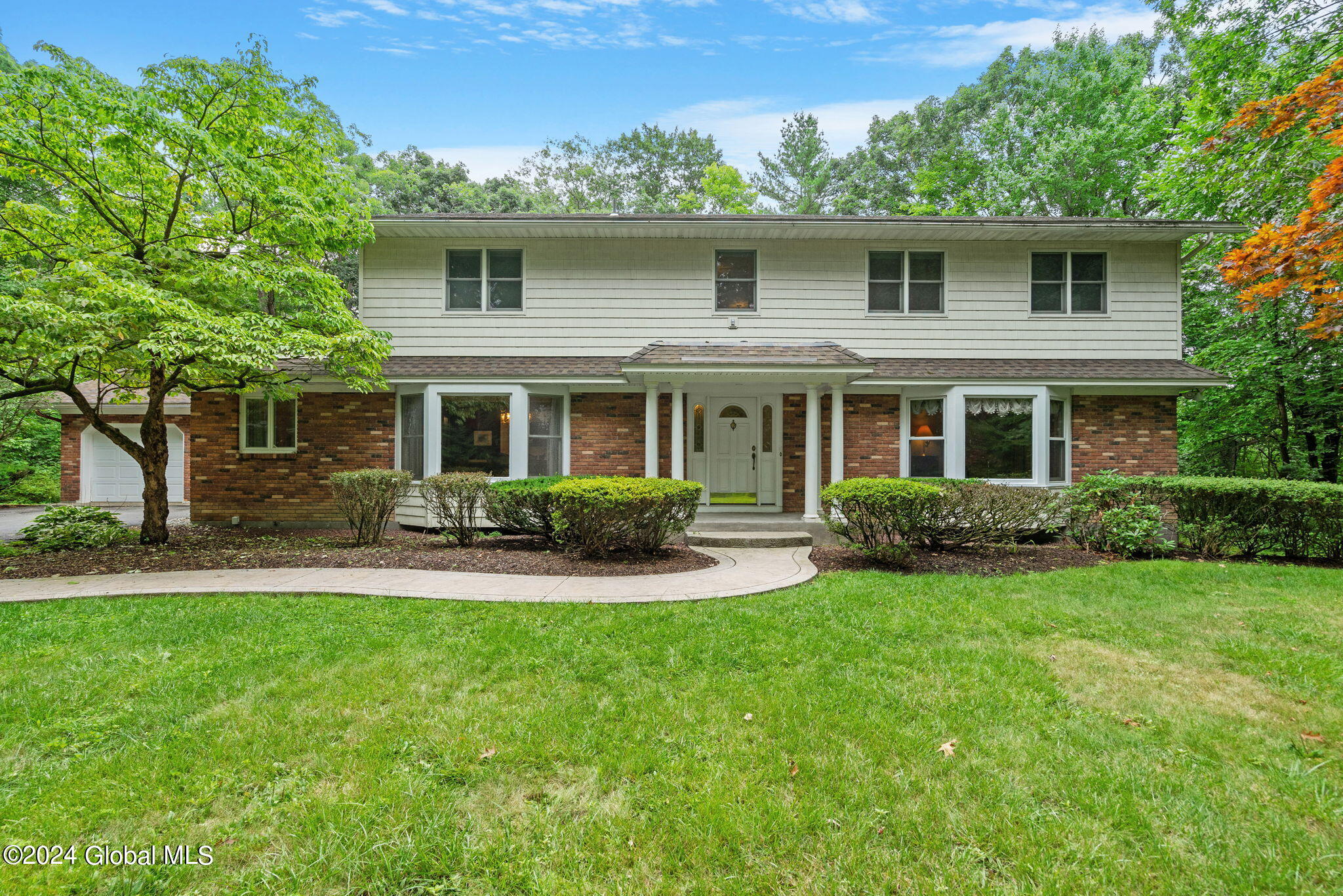 5 Pateman Circle Menands NY 12204