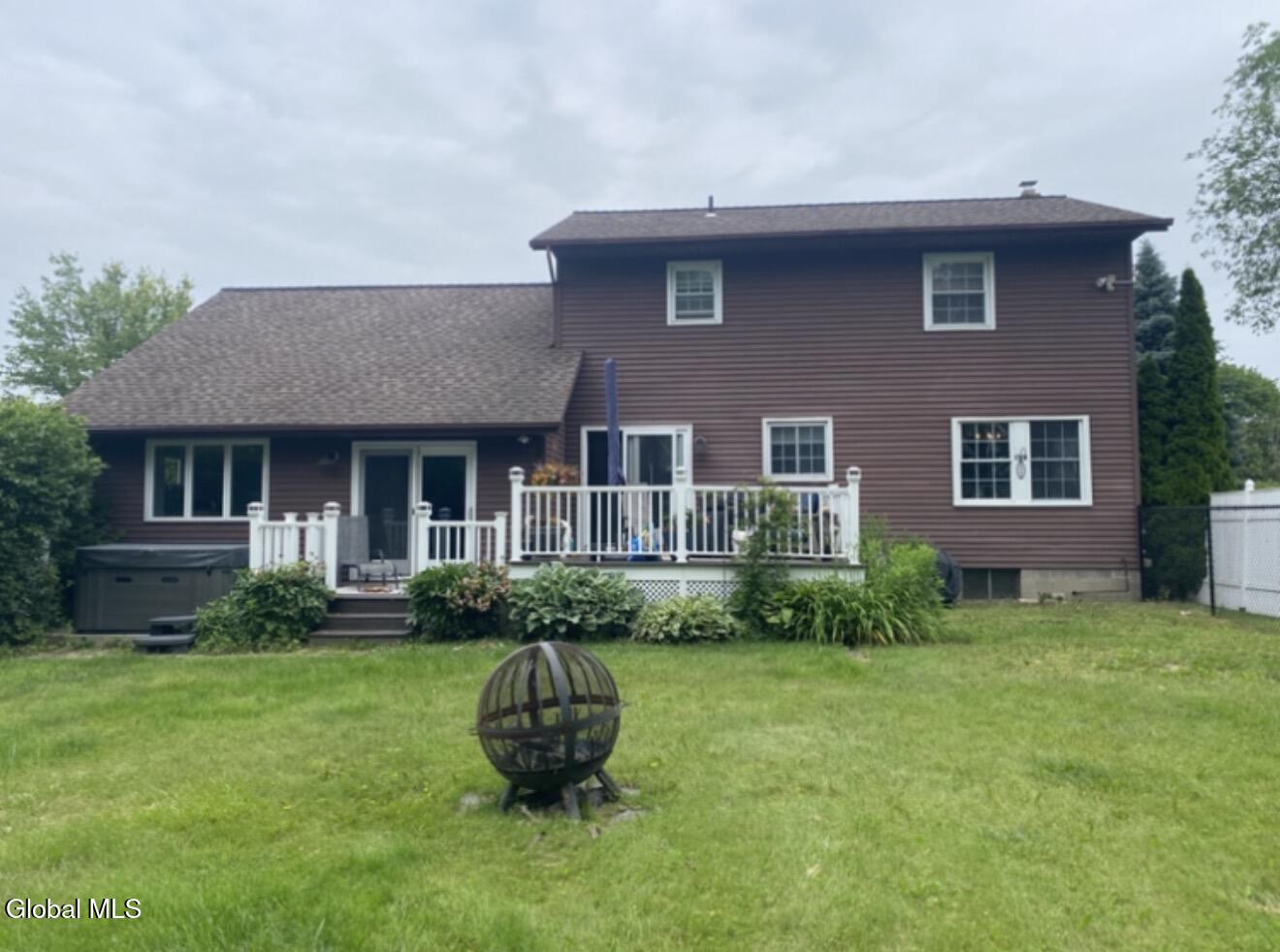 25 Balboa Drive Latham NY 12110