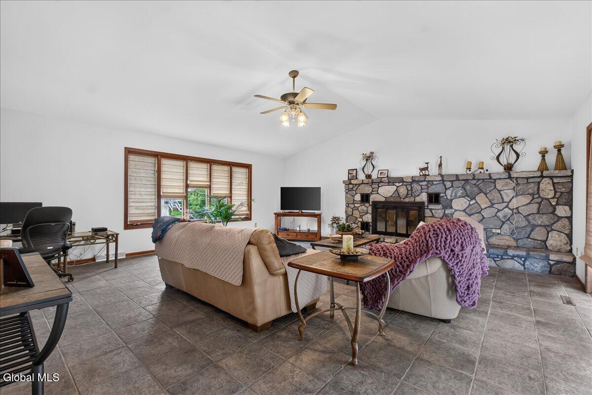 39 Baker Drive Gansevoort NY 12831