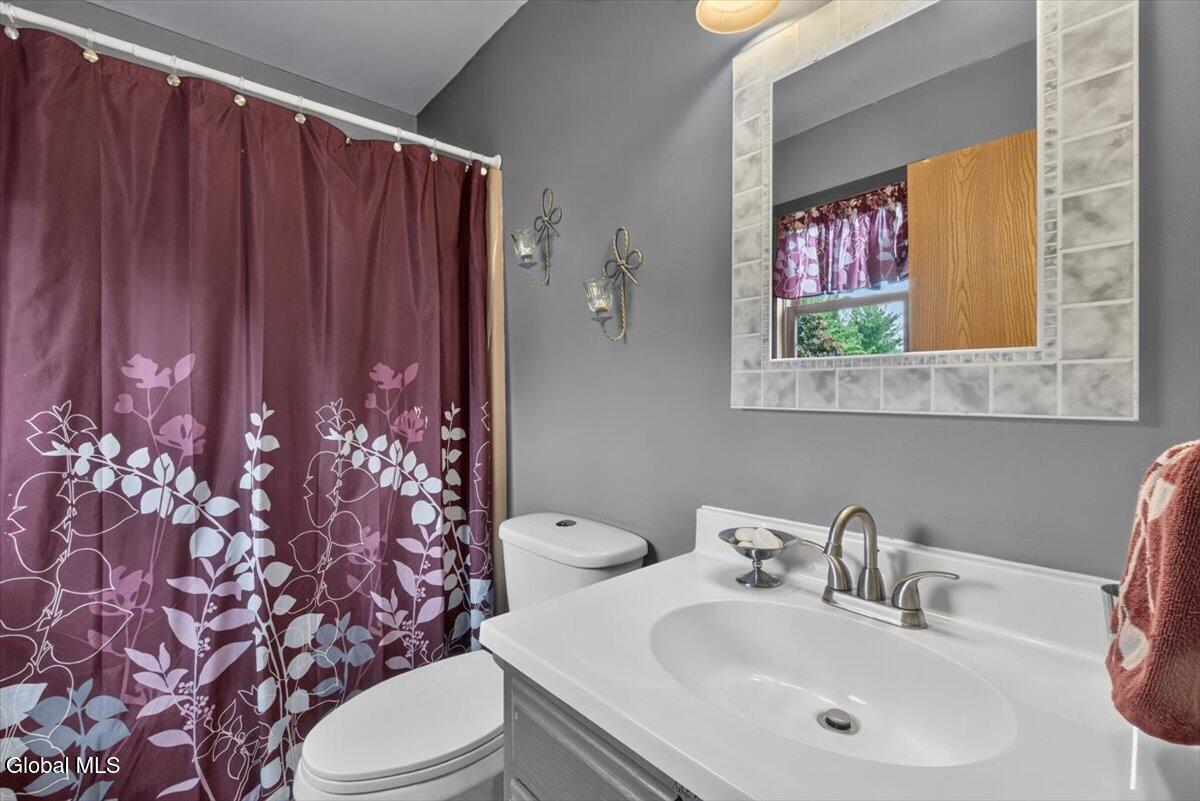39 Baker Drive Gansevoort NY 12831