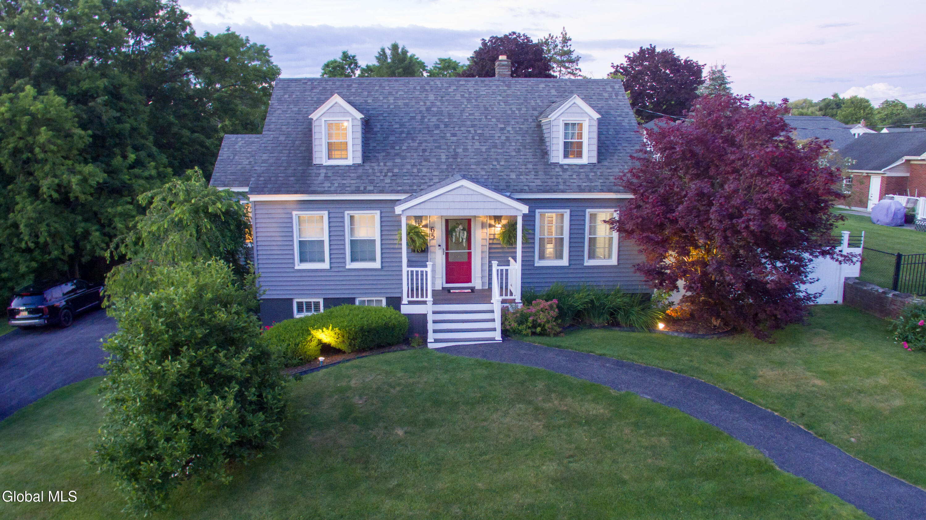 65 Wilkes Avenue Amsterdam NY 12010