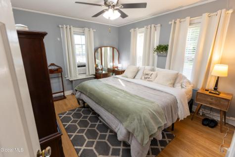 65 Wilkes Avenue Amsterdam NY 12010