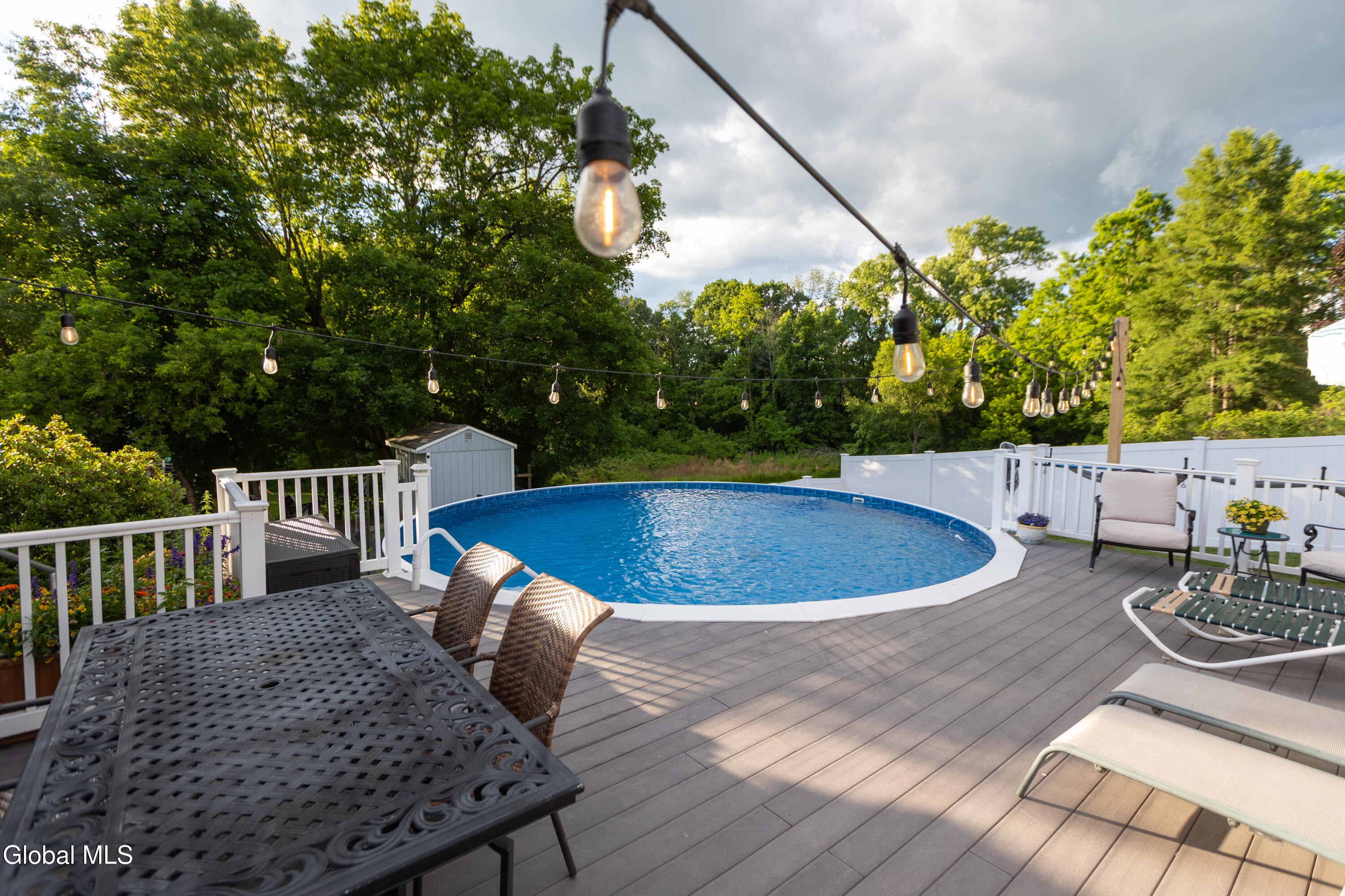 65 Wilkes Avenue Amsterdam NY 12010