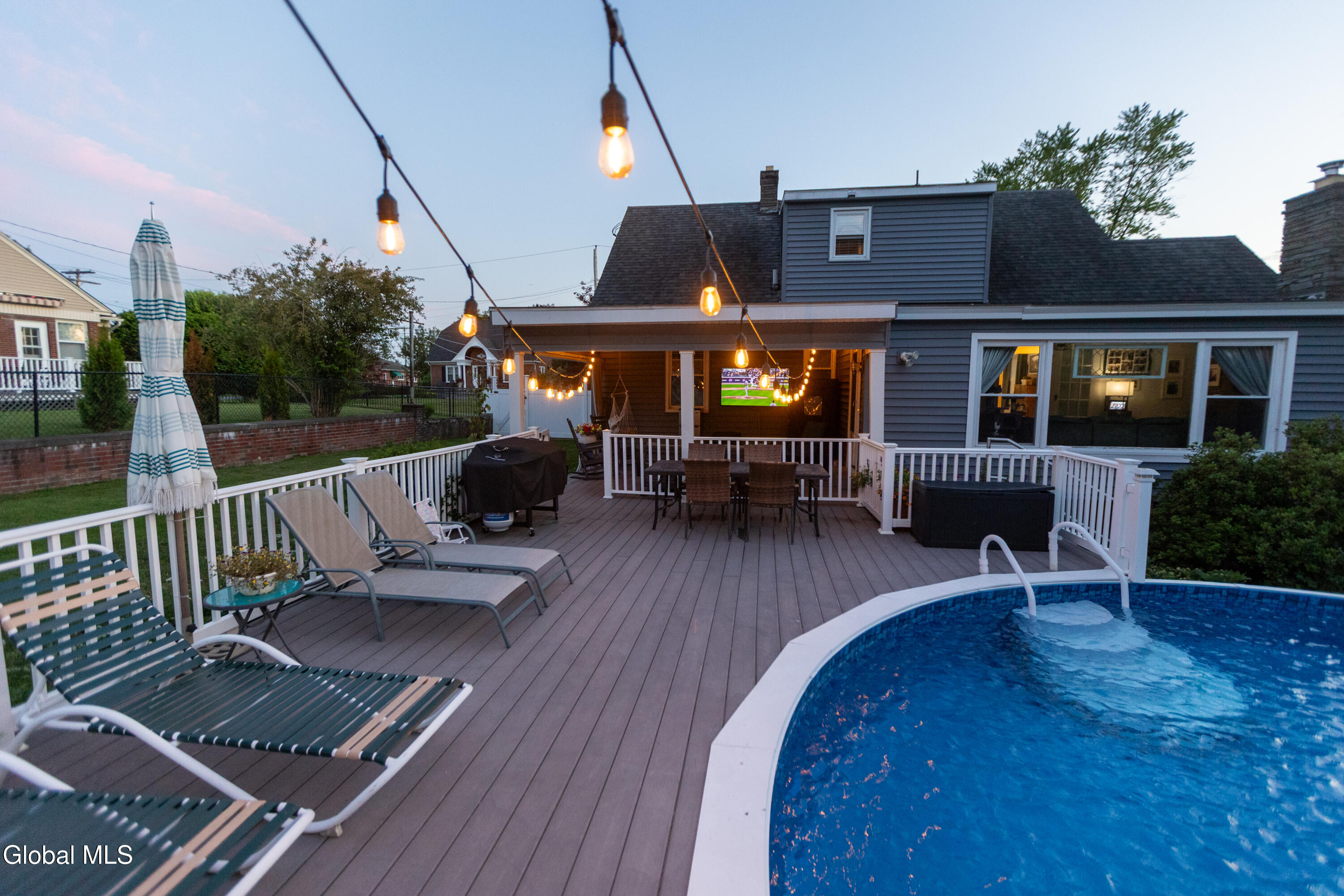 65 Wilkes Avenue Amsterdam NY 12010