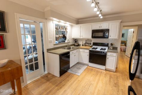 65 Wilkes Avenue Amsterdam NY 12010