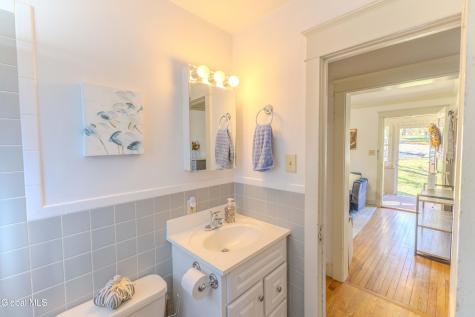 41 Mountainview Avenue Albany NY 12208