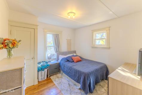 41 Mountainview Avenue Albany NY 12208