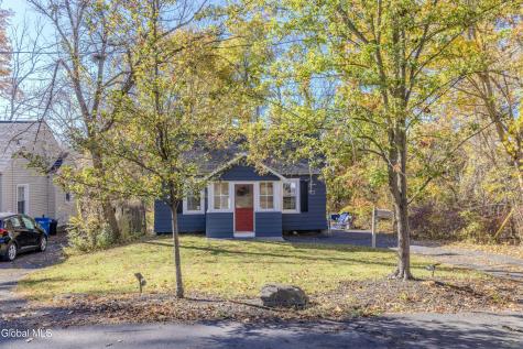 41 Mountainview Avenue Albany NY 12208