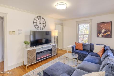 41 Mountainview Avenue Albany NY 12208