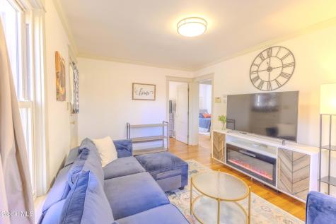 41 Mountainview Avenue Albany NY 12208