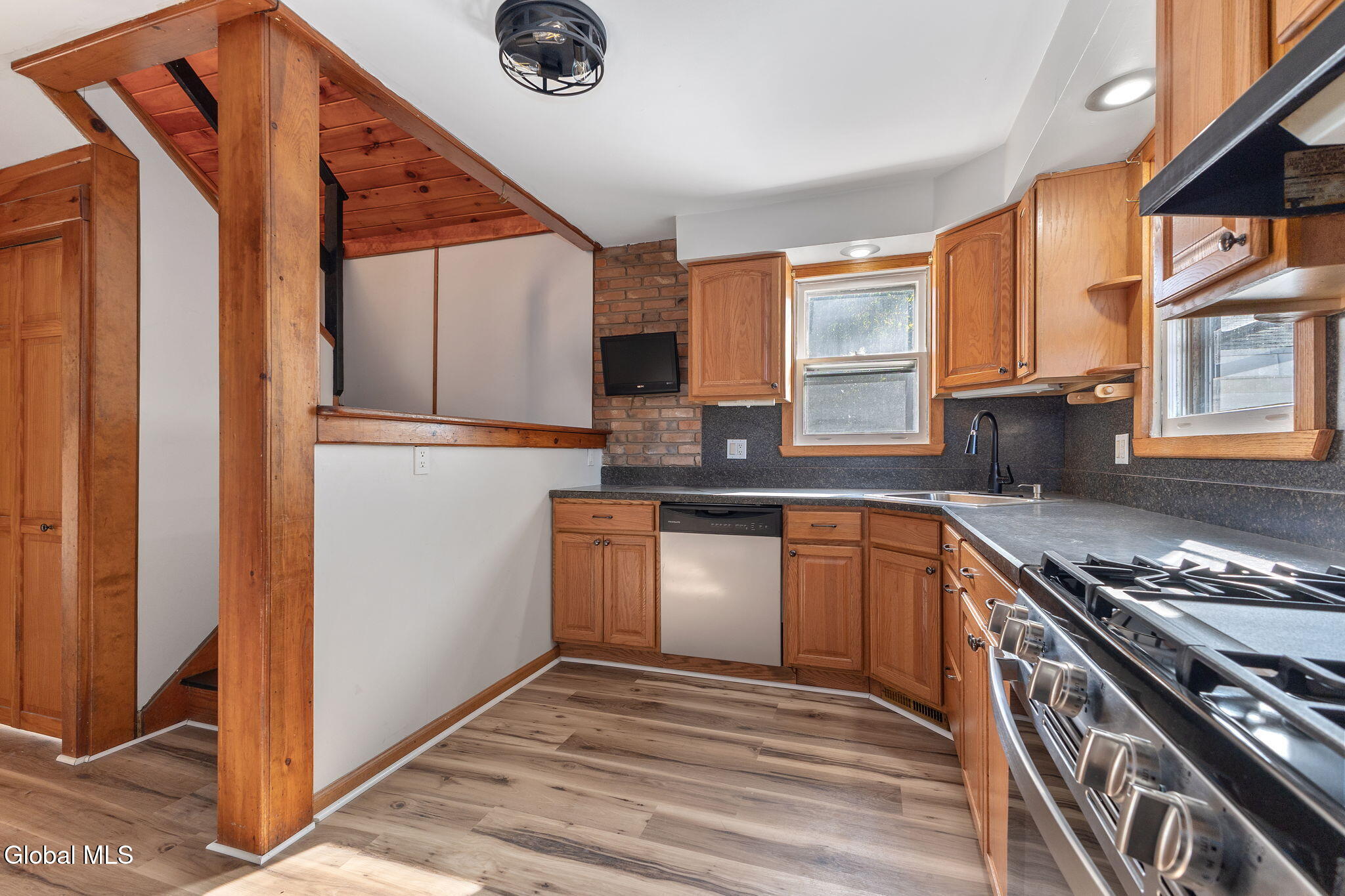 11 Craigie Avenue Scotia NY 12302