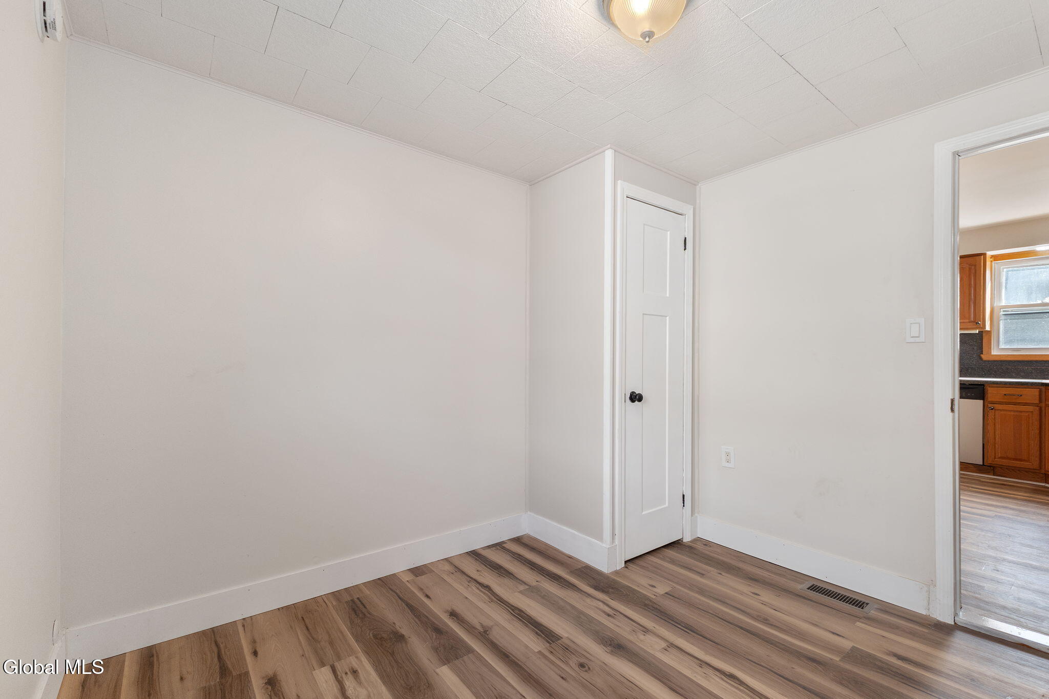 11 Craigie Avenue Scotia NY 12302