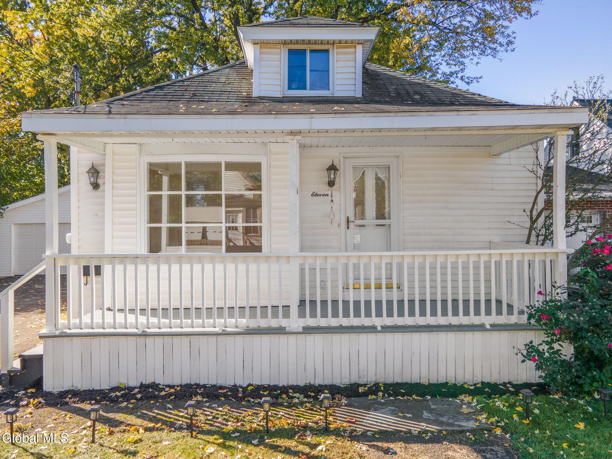 11 Craigie Avenue Scotia NY 12302