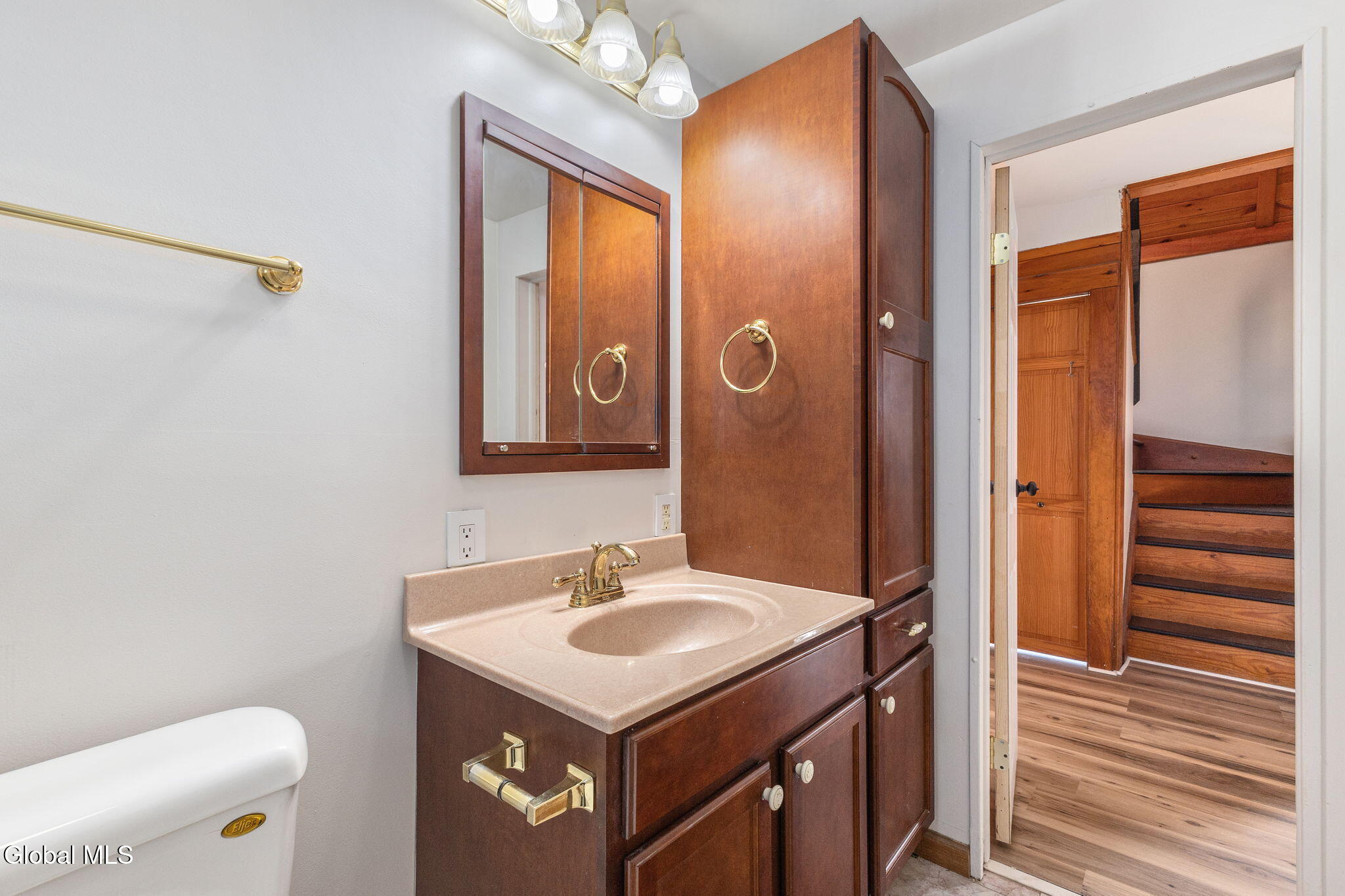 11 Craigie Avenue Scotia NY 12302