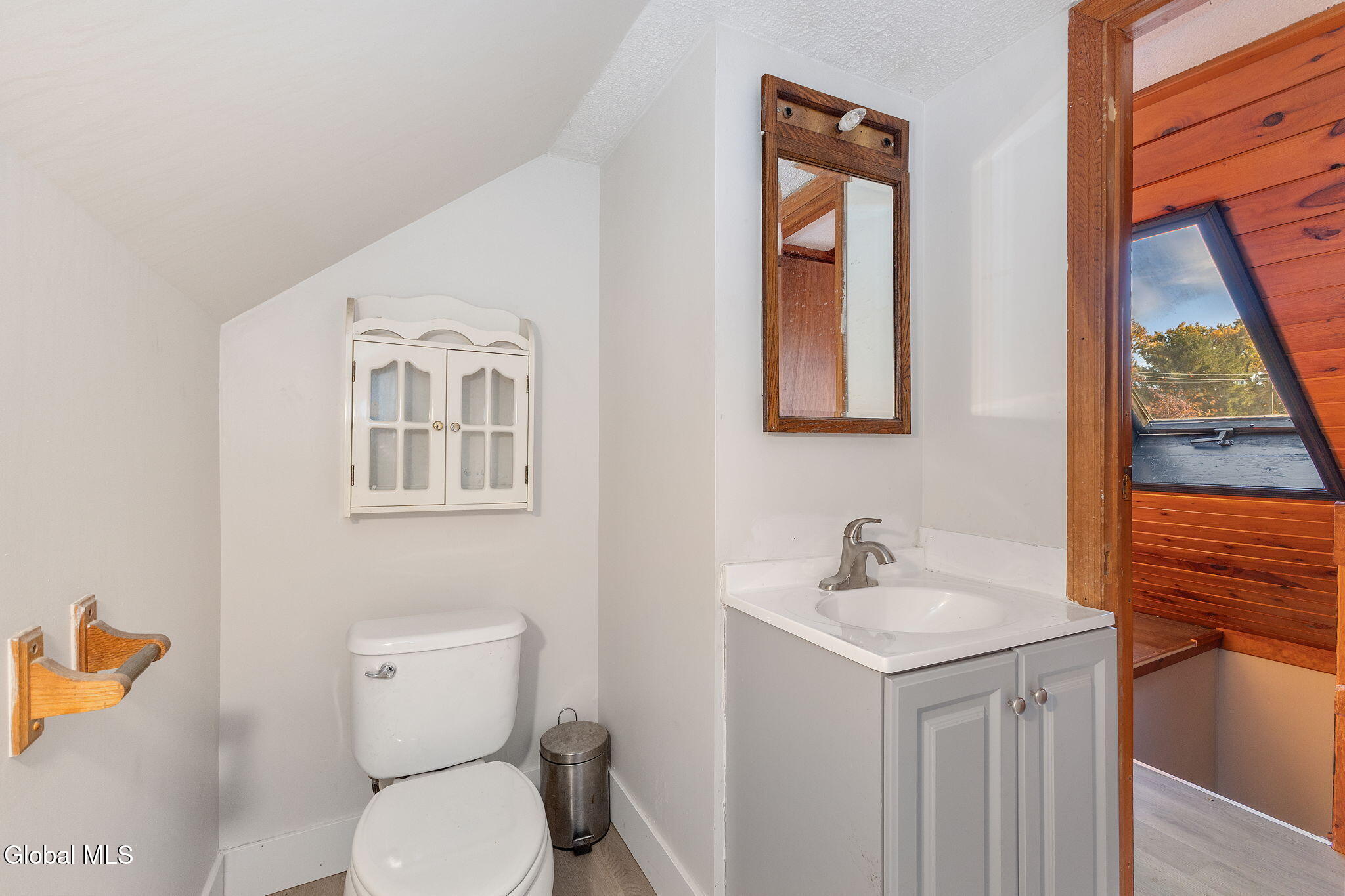 11 Craigie Avenue Scotia NY 12302
