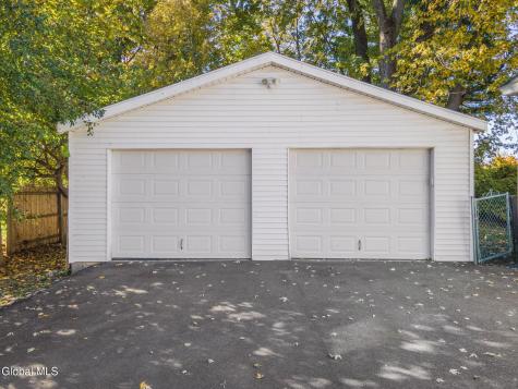 11 Craigie Avenue Scotia NY 12302