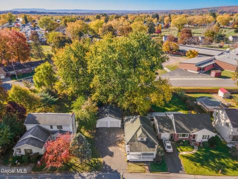 11 Craigie Avenue Scotia NY 12302